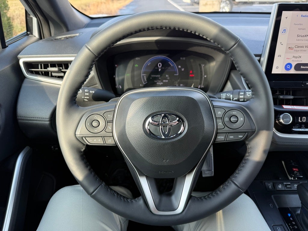 2026 Toyota Corolla Cross Hybrid SE