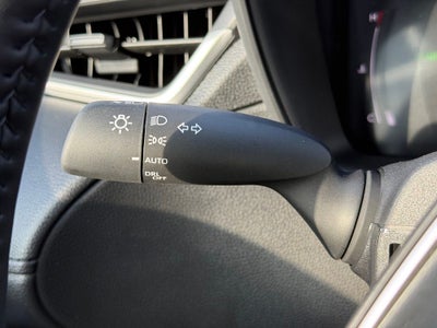 2026 Toyota Corolla Cross Hybrid SE