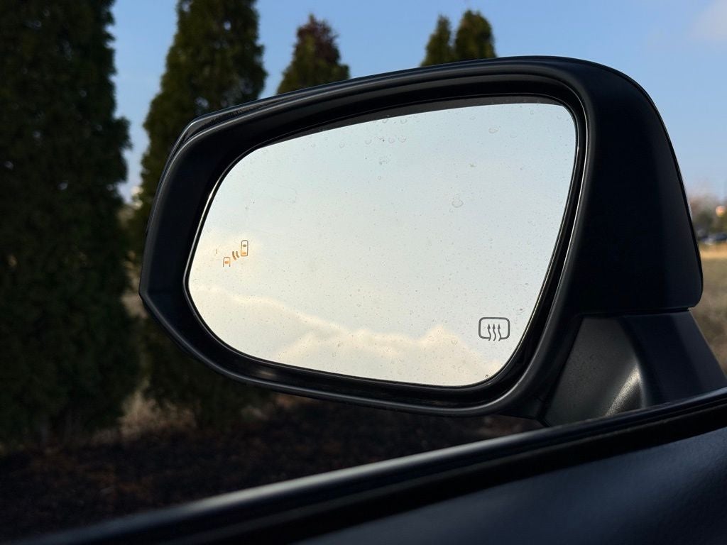 2026 Toyota Corolla Cross Hybrid SE