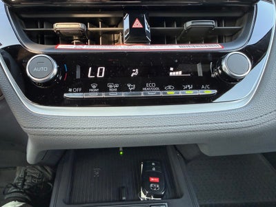 2026 Toyota Corolla Cross Hybrid SE