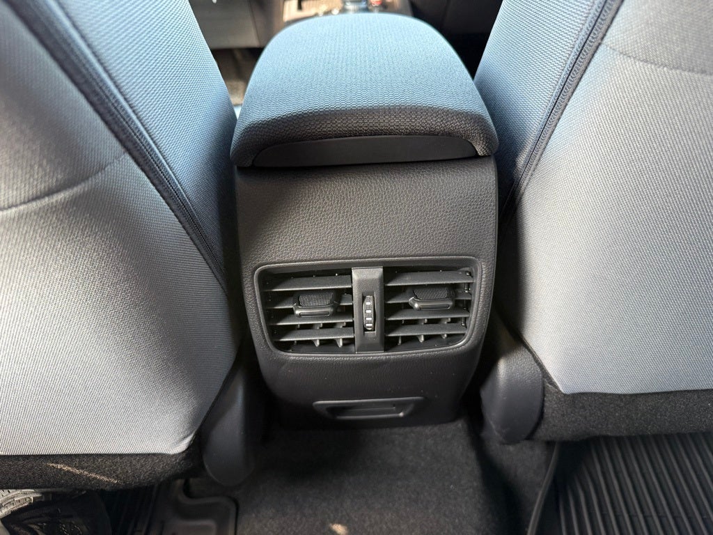 2026 Toyota Corolla Cross Hybrid SE