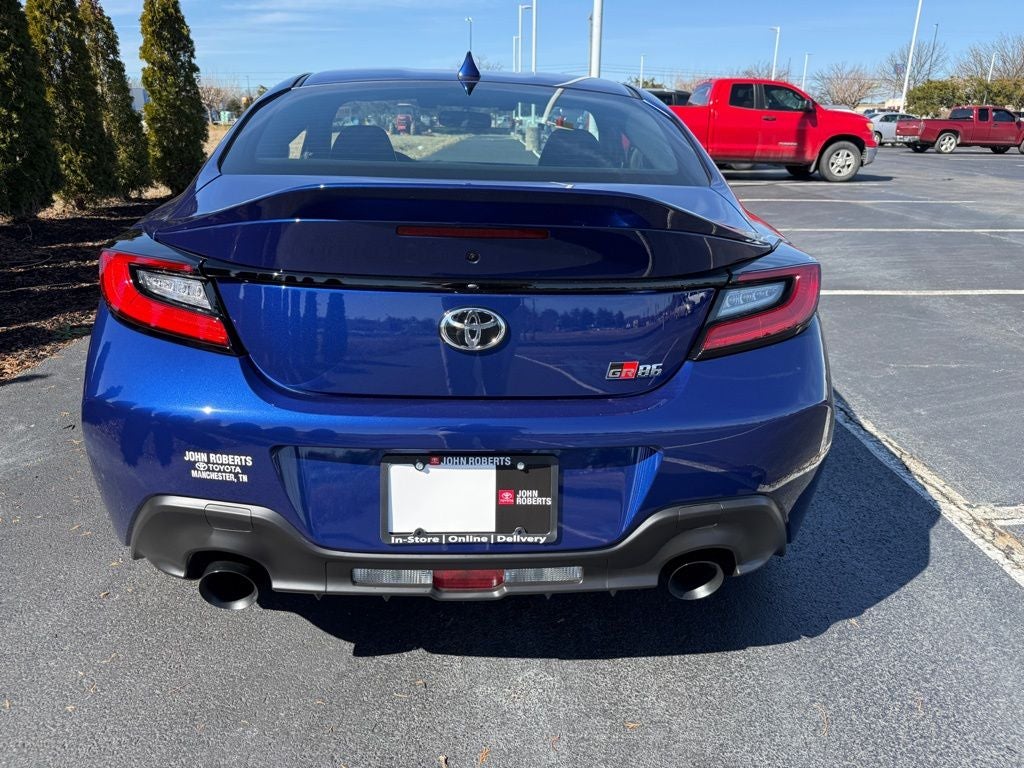 2026 Toyota GR86 Premium MT