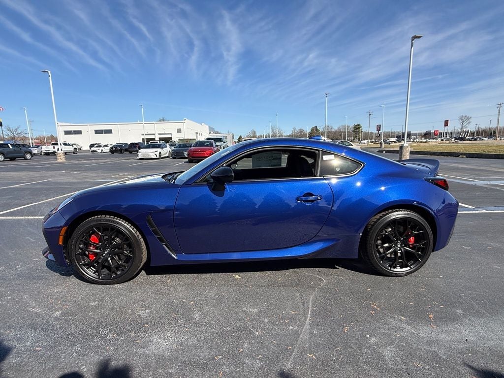 2026 Toyota GR86 Premium MT