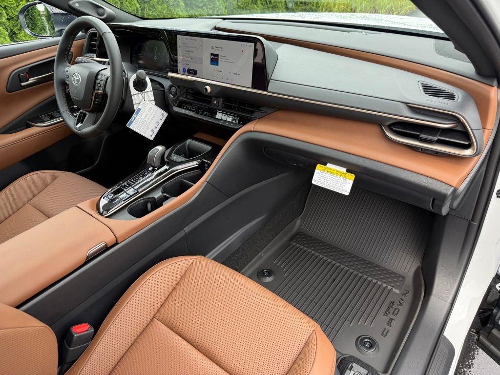 2026 Toyota Toyota Crown Signia Limited
