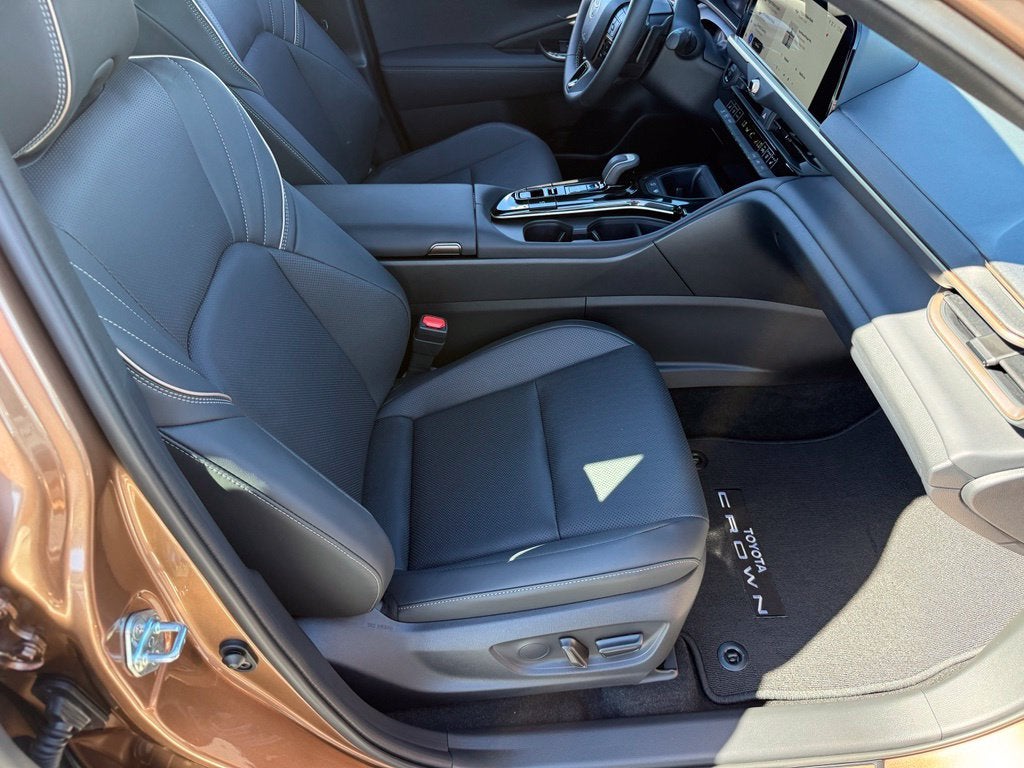 2026 Toyota Toyota Crown Platinum