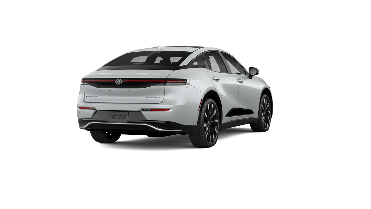 2027 Toyota Toyota Crown Platinum