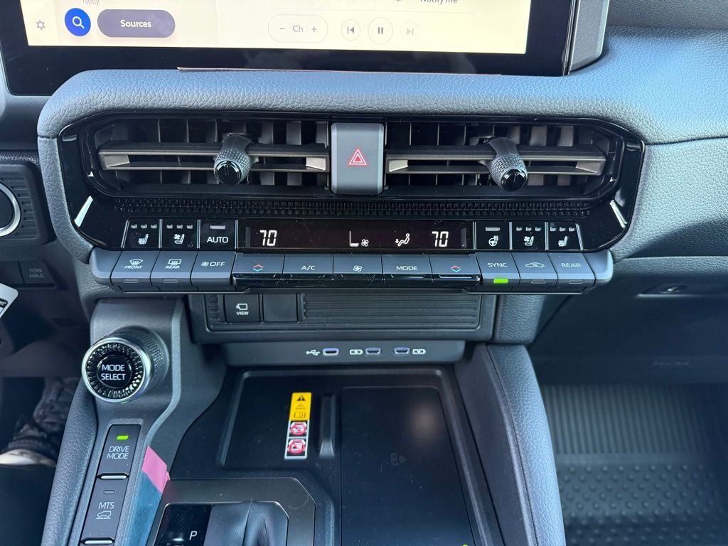 2026 Toyota Land Cruiser Base