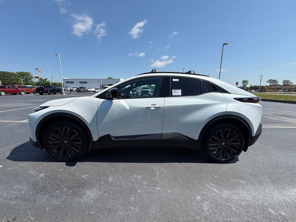2026 Toyota C-HR XSE