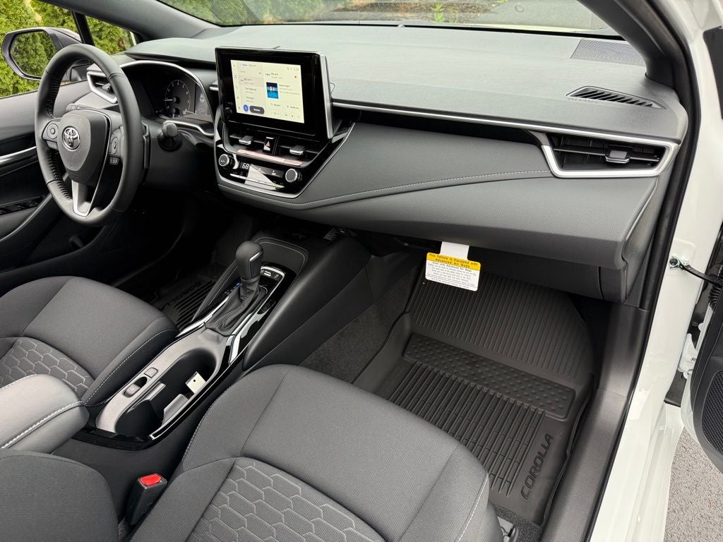 2026 Toyota Corolla Hatchback SE