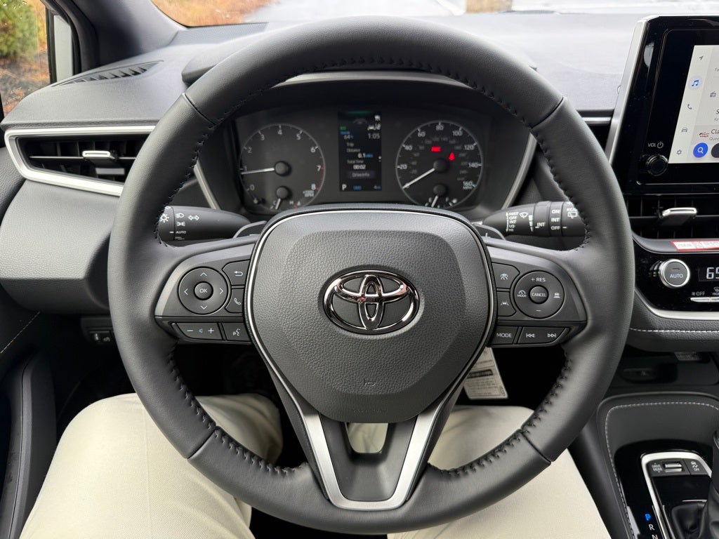 2026 Toyota Corolla Hatchback SE