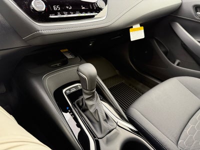 2026 Toyota Corolla Hatchback SE