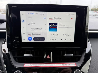 2026 Toyota Corolla Hatchback SE