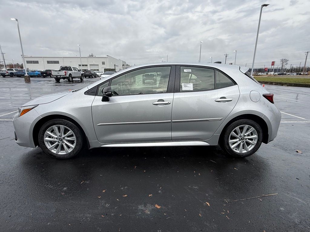 2026 Toyota Corolla Hatchback SE