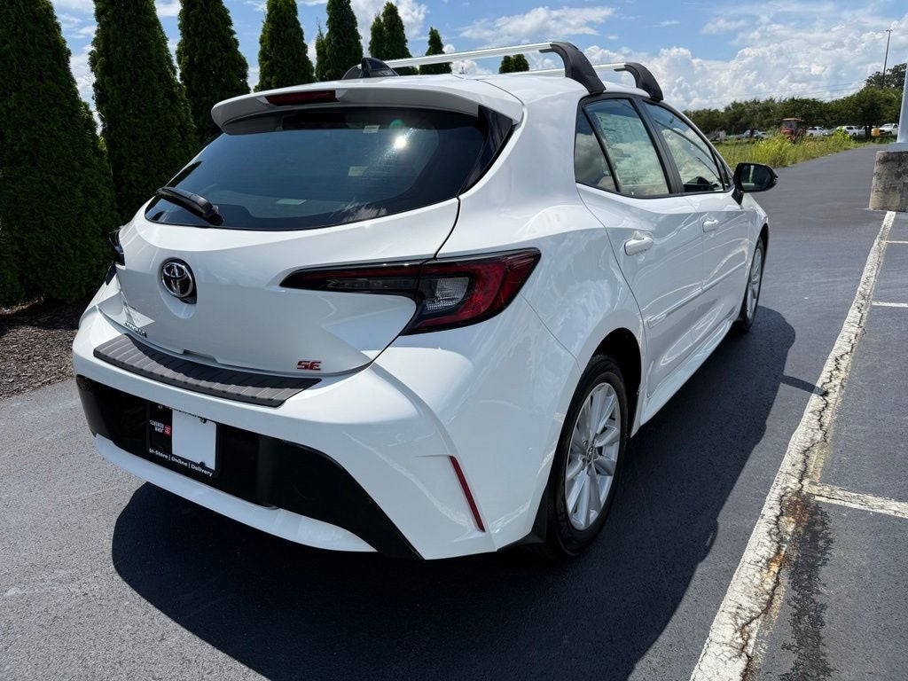 2026 Toyota Corolla Hatchback SE